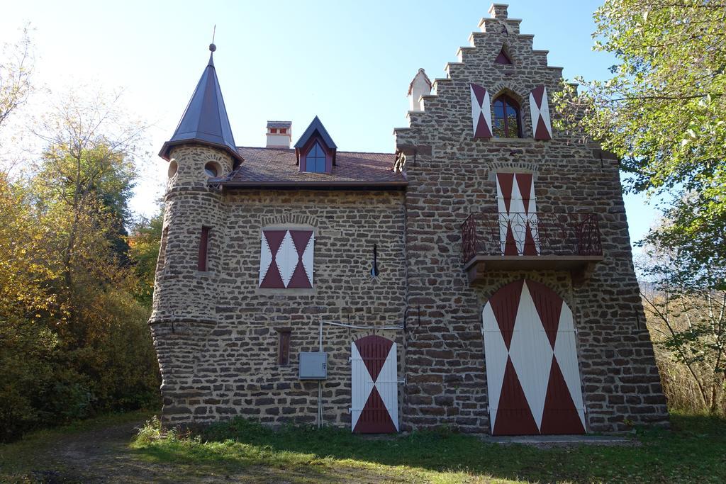 Schloss-Hof أبيانو سولاّ ستراذا المظهر الخارجي الصورة